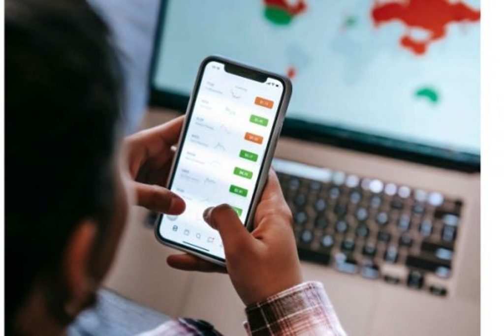 Maximize Your Investments with These Top 10 Stock Analysis Apps of August 2024