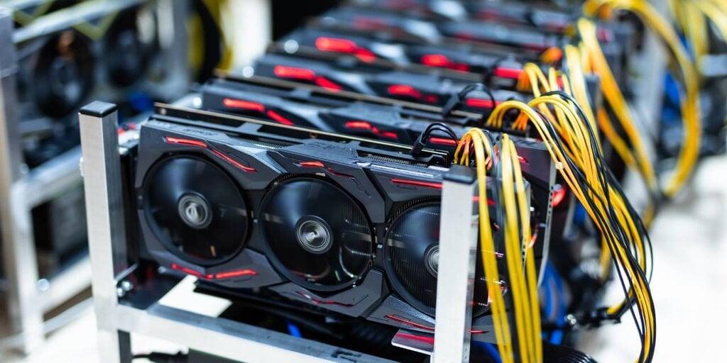 Why Bitcoin Miners Keep Investing in New Tech Despite Challenges